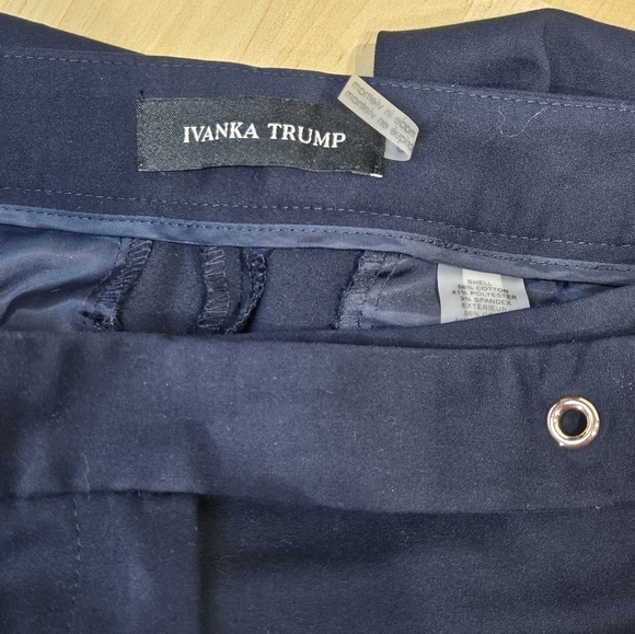 Ivanka Trump Skinny Ankle Navy Blue Trousers With Accent Belt Size 6 - Picture 6 of 8